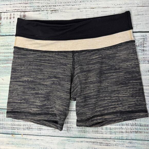Lululemon Reverse Groove Short (Regular) 4 - Picture 1 of 3